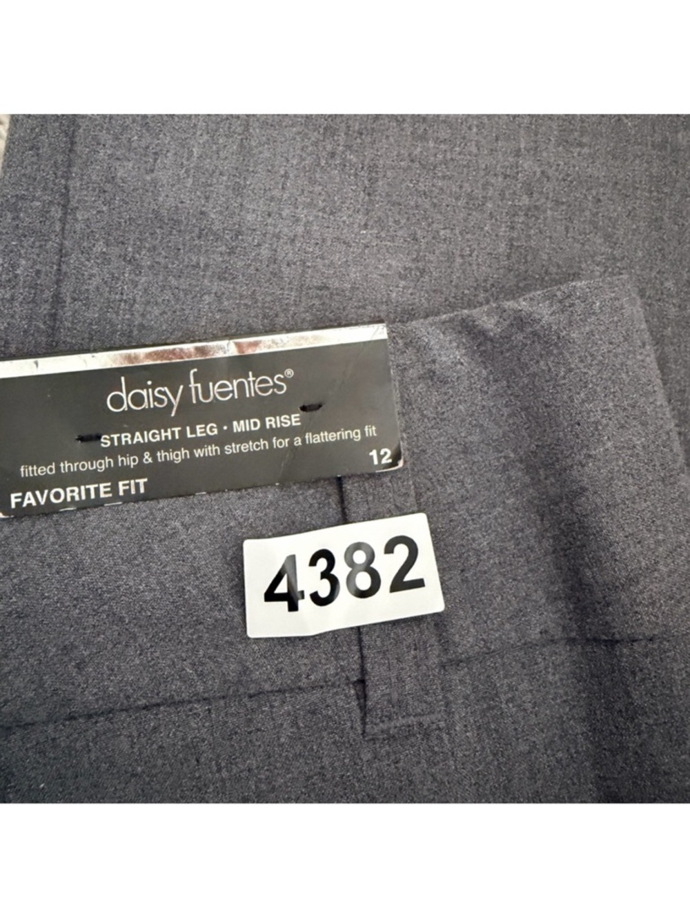 Daisy Fuentes Charcoal Straight-Leg Trousers Size 12 - Picture 5 of 5